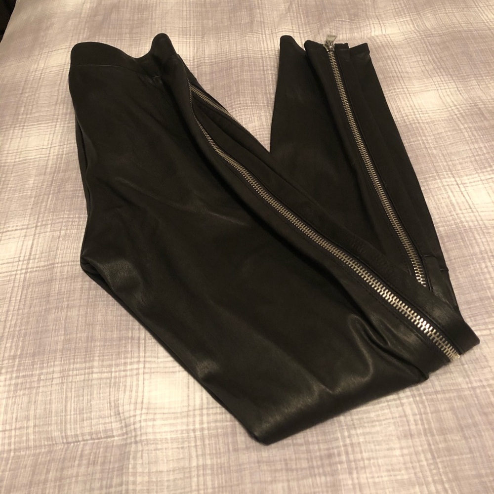 Vince stretch leather side zip pant Super Soft🤗